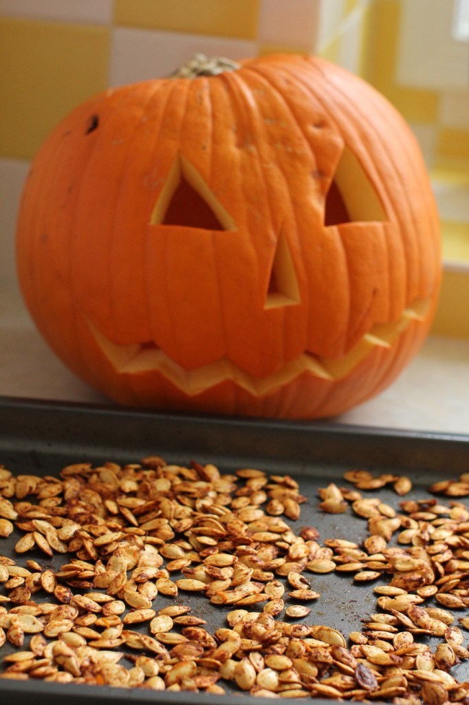 Roasted Spiced Pumpkin Seeds