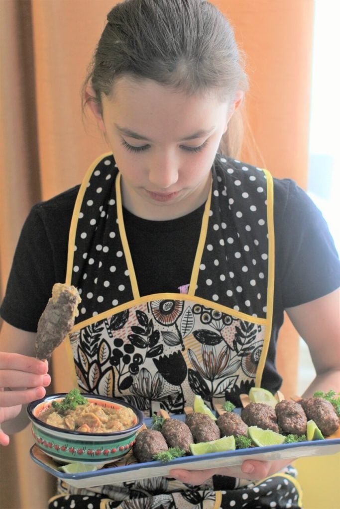 cooking with Meredith - making food on a stick (beef burger pops)