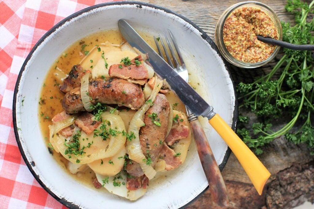 a plate of tasty Dublin Coddle