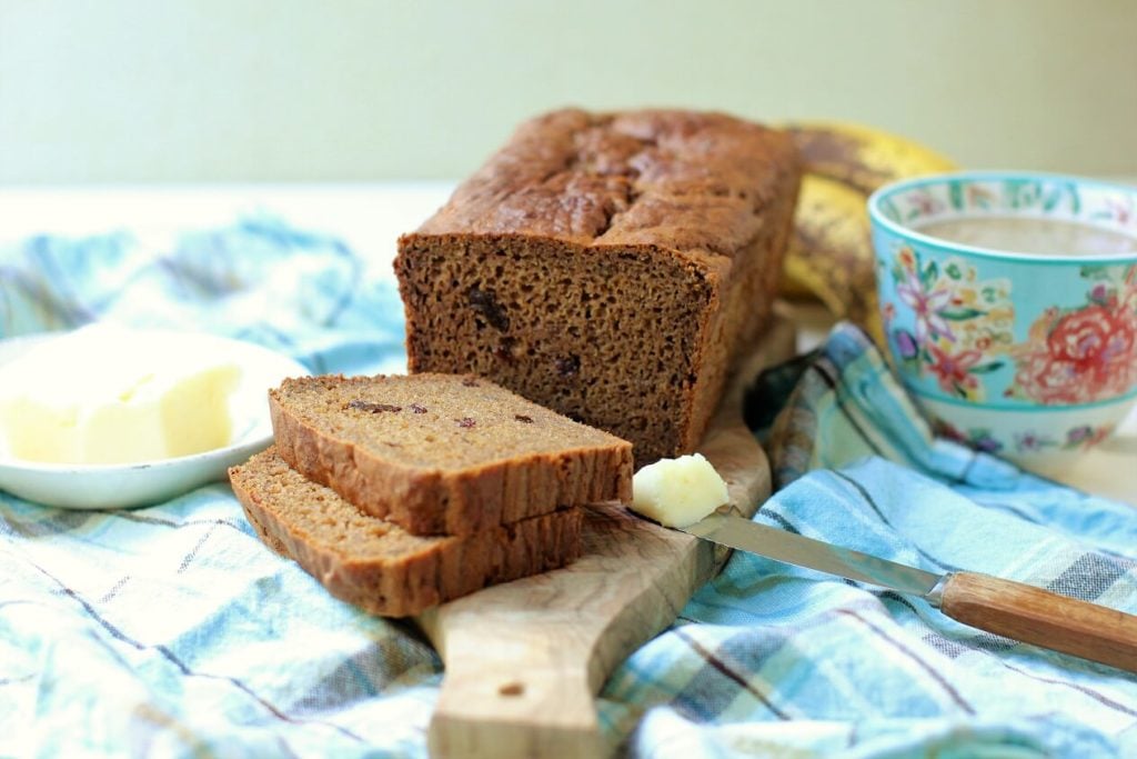 banana bread and tea
