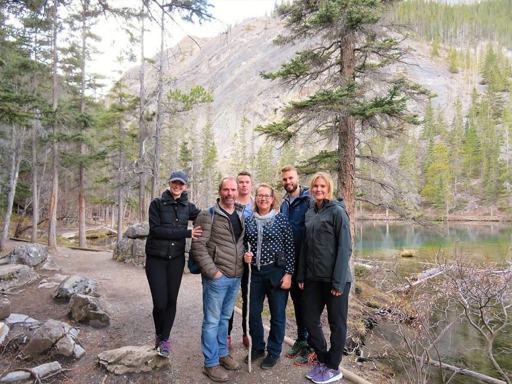 how to make a sandwich; family photo in the mountains
