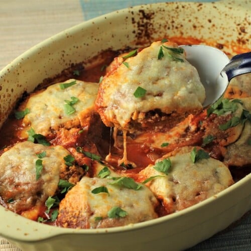 look at those delicious turkey parmesan patties just slathered in sauce and oozing cheese