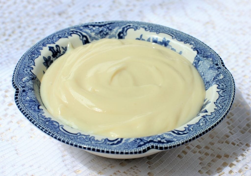 a bowl of luscious homemade vanilla pudding