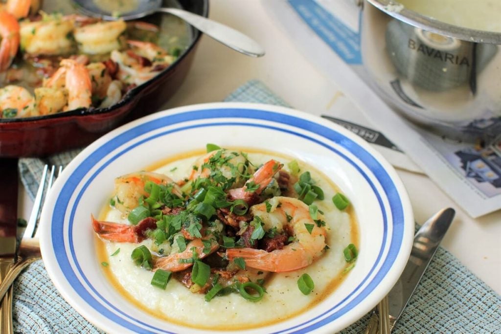 easy recipe for shrimp and grits - on the table in under 30 minutes