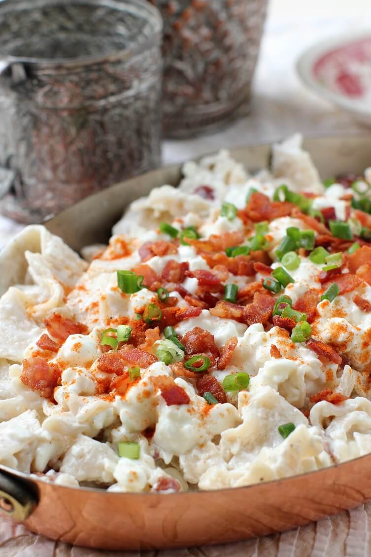Túrós Csusza (Hungarian Pasta with Cottage Cheese