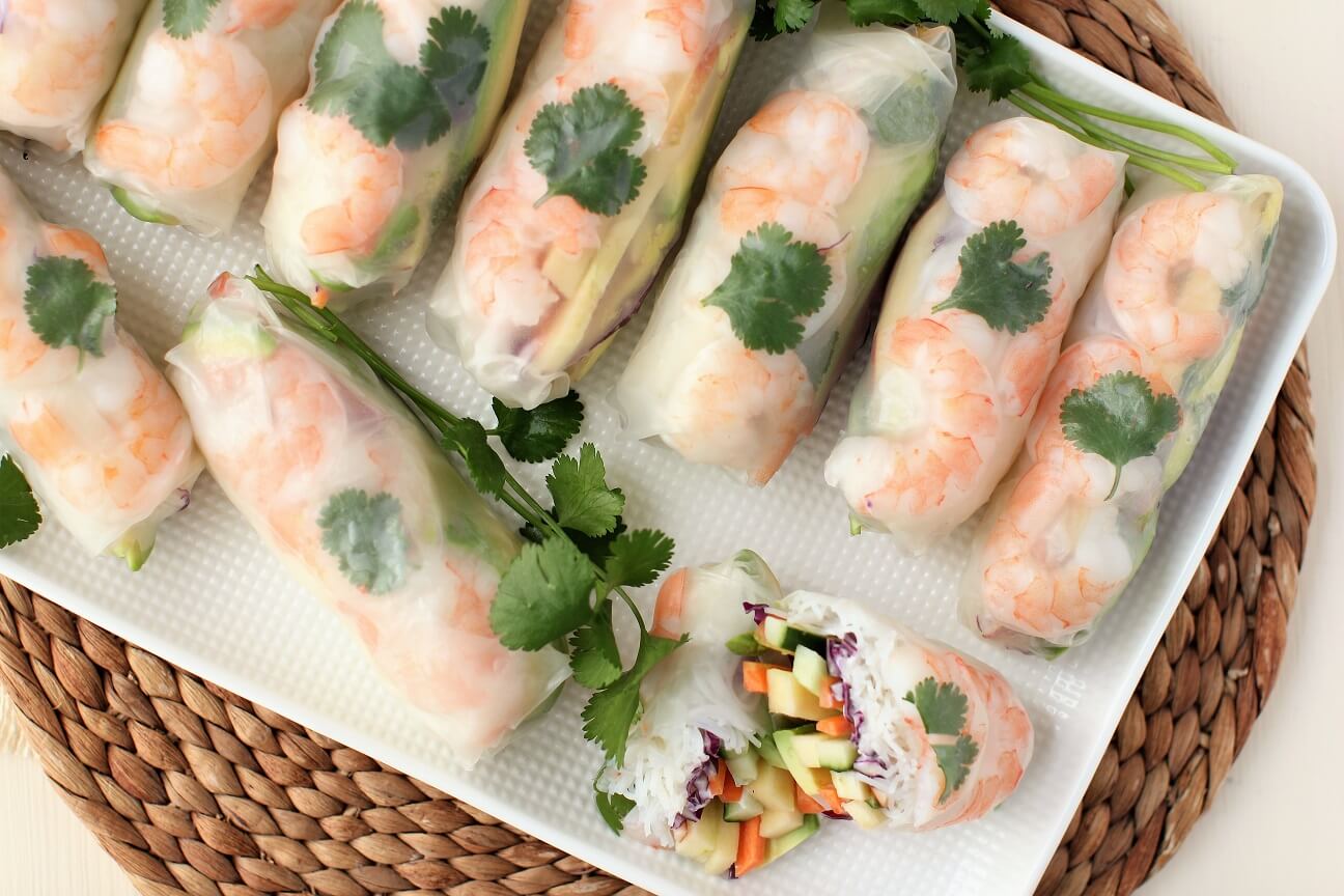 downward view of a plate of summer rolls